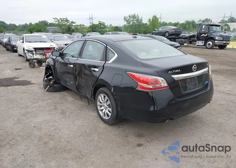 2014 Nissan Altima 2.5 S z USA, uszkodzony, nr VIN 1N4AL3AP3EC204361